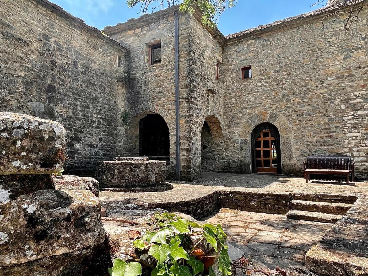 La Abadia Coscojuela de Sobrarbe Exterior foto